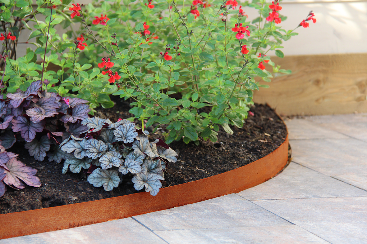 Gardenlux Cortenstaal kantopsluiting Gardenlux Cortenstaal kantopsluiting